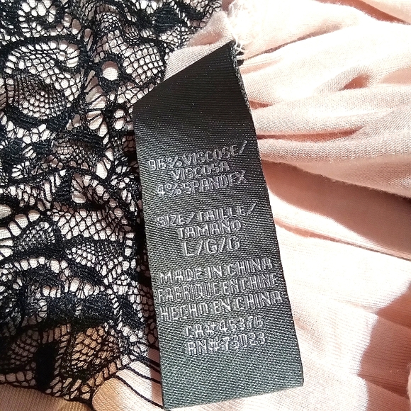 NEWOT🎀SUZY SHIER Viscose Pink Long Sleeve Blouse with Black Lace Fringe Sz: L - Picture 5 of 10